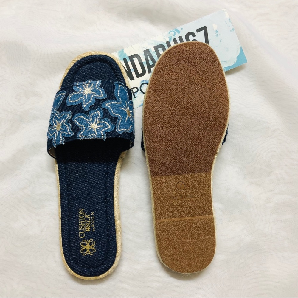 (7) Avon shoes NWT - Picture 2 of 3